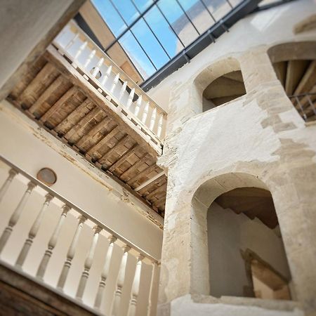 La Maison De Margaret Клюни Экстерьер фото
